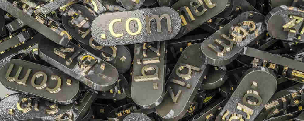 ¿Cómo elegir un dominio para SEO? Marca, palabras clave y autoridad